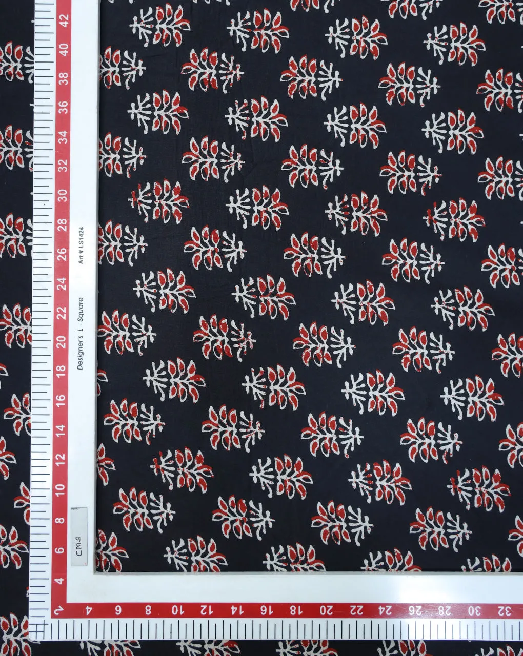 BLACK BASE SMALL FLOWERS DESIGN COTTON PRINTED FABRIC