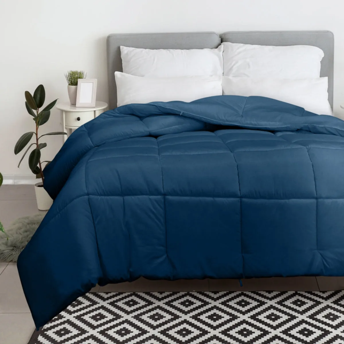 Royale All Season Down Alternative Lightweight Quilted Bedding Comforter with Corner Tabs